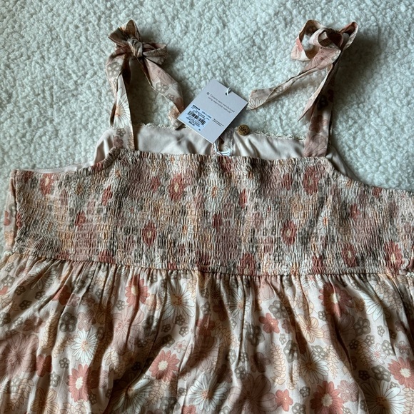 Brand  new  with tag  Lauren Conrad woman dress - Picture 4 of 8